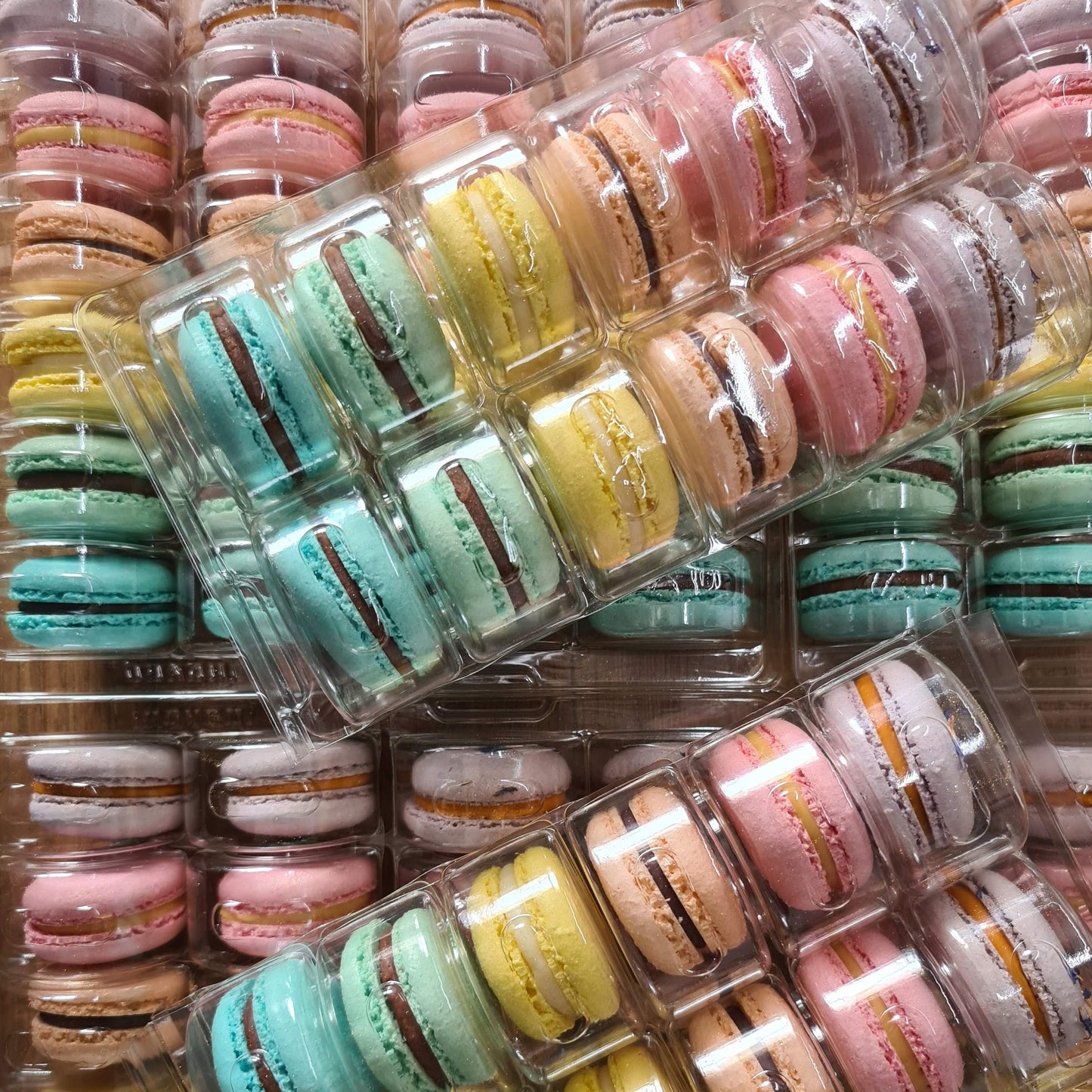 Corporate Macarons Gift Box Petite Lala