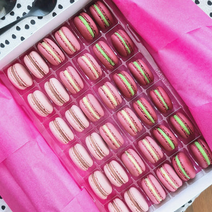 Box Macarons Roz -  It's a Girl